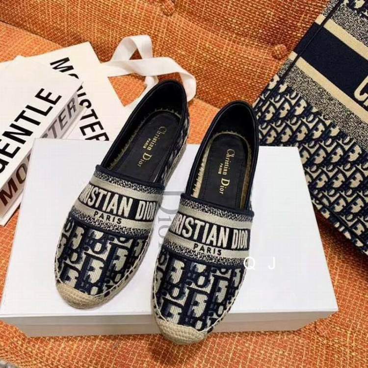 Picture of Dior Shoes _SKUDiorsz35-40XJ06023563